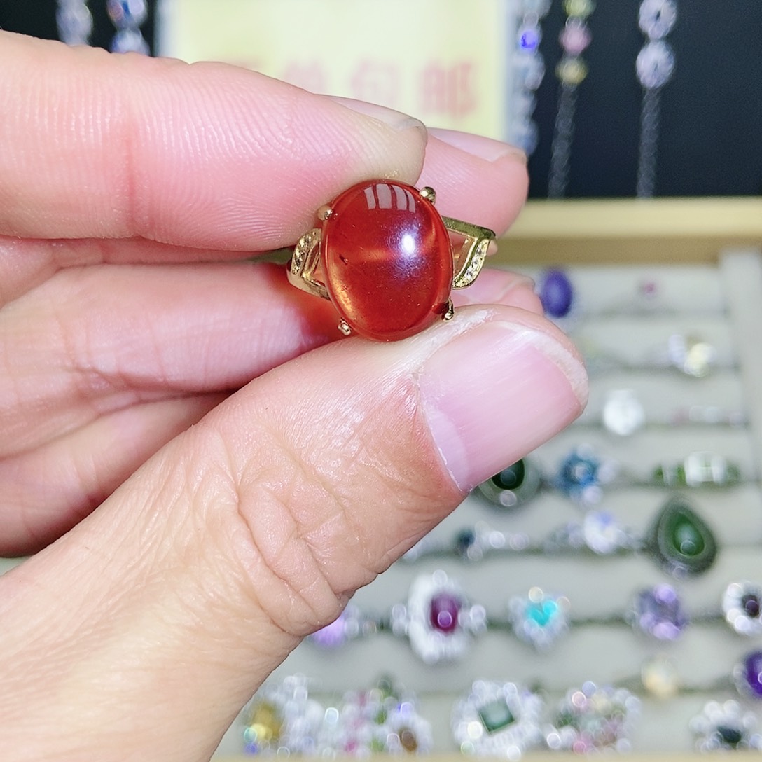 【闪购商品】未镶嵌血珀戒指