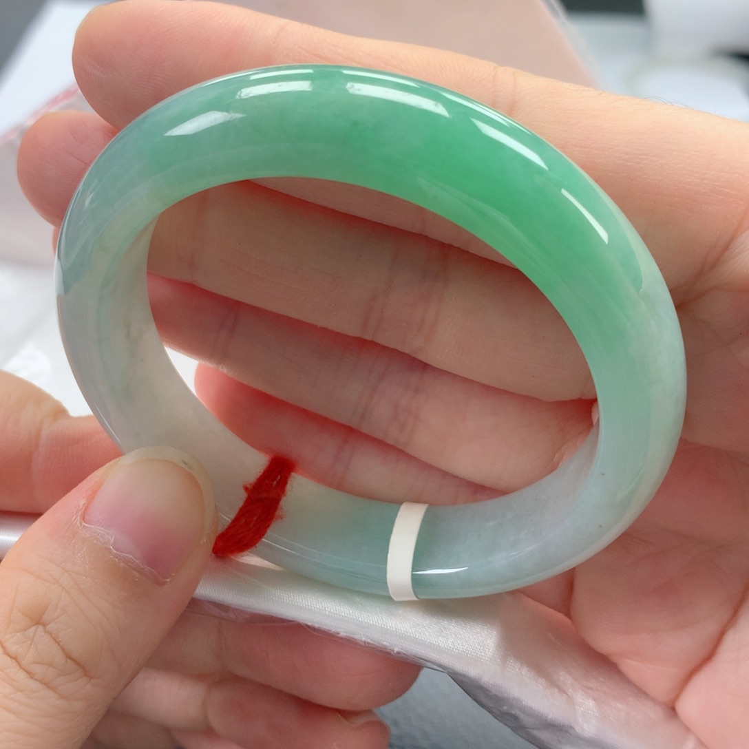 翡翠手镯未镶嵌缅甸天然翡翠手镯53圈口