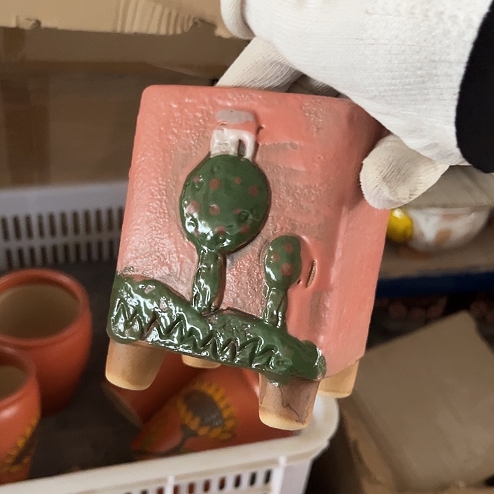 粗陶材质多肉花盆