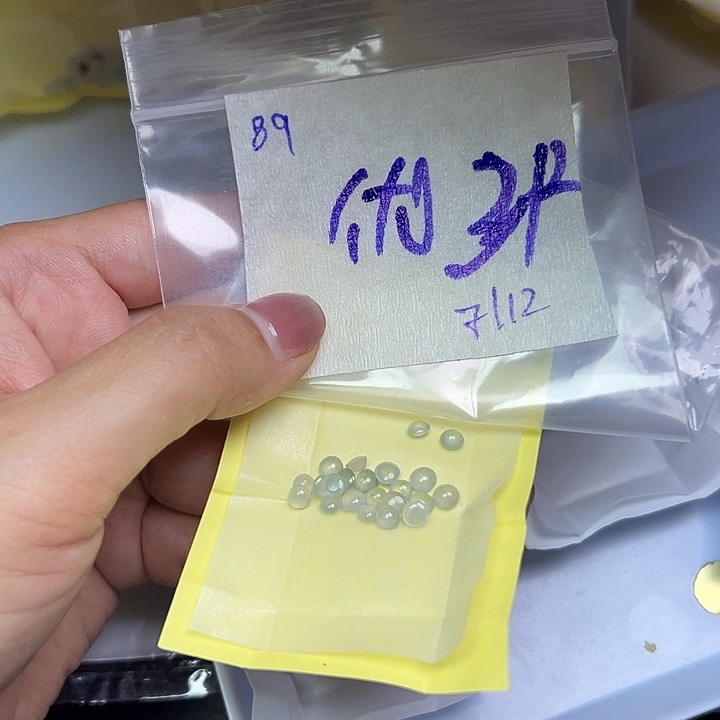 未镶嵌定制翡翠优*?不