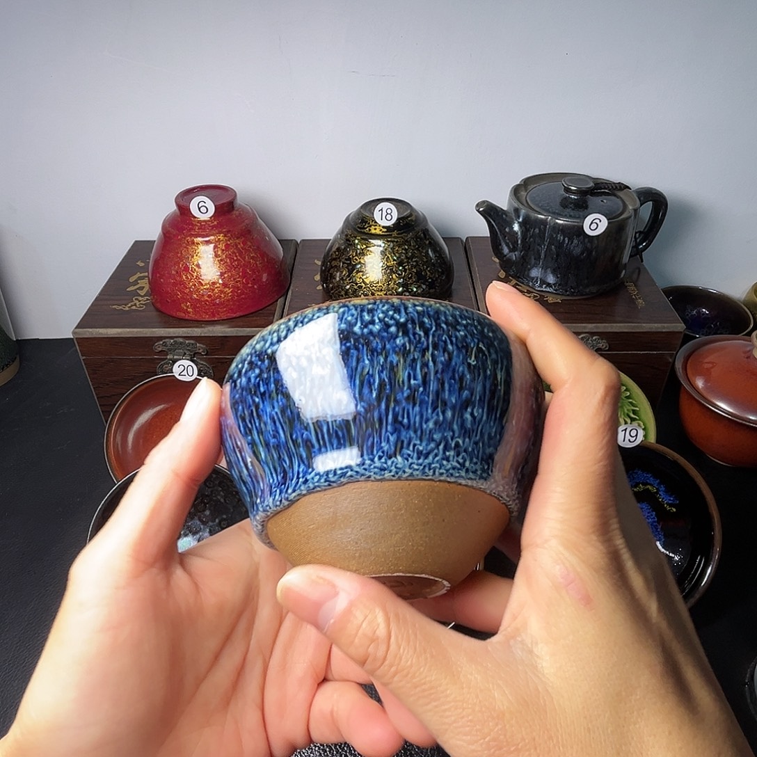 茶盏你的意思不是让她说