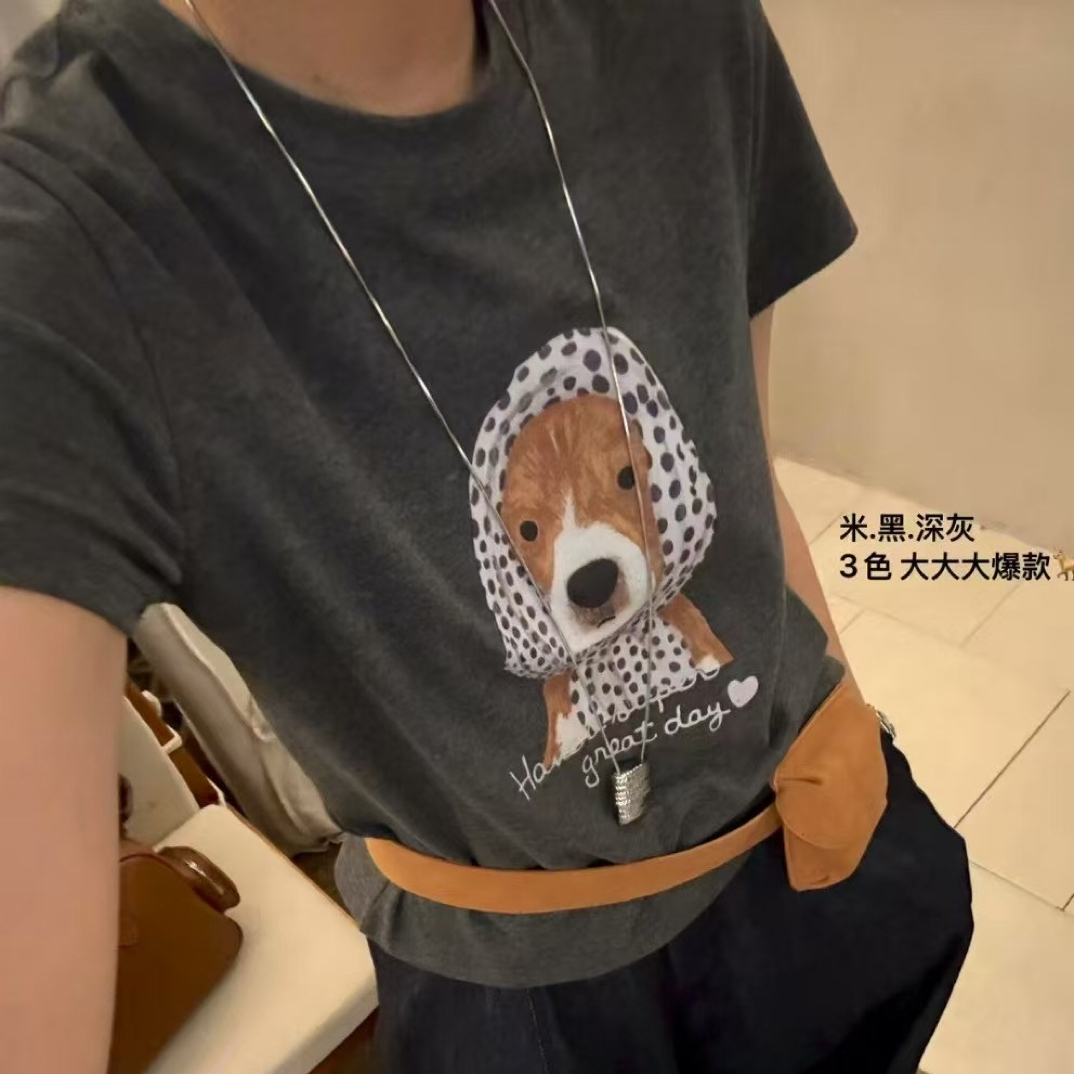 早秋薄磨毛圆领卡通图案修身小版深灰T恤