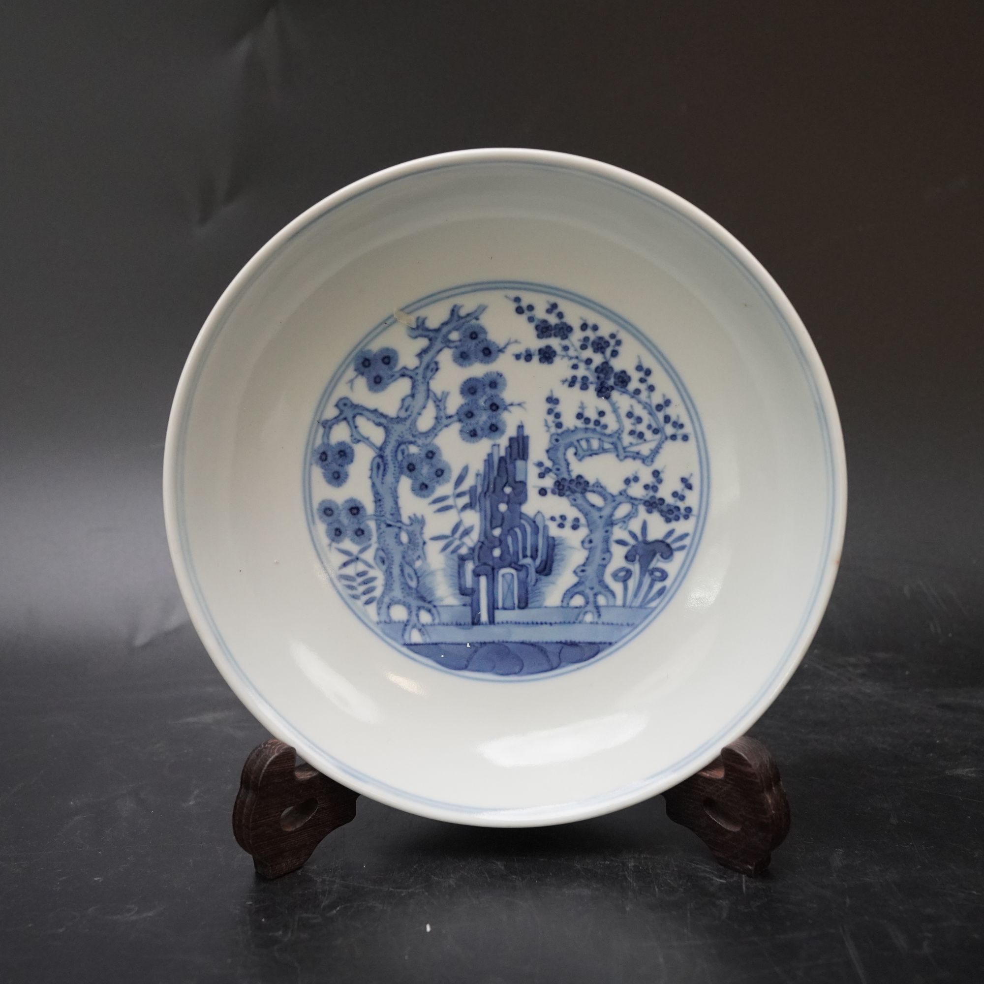 【官 预展】25090649清同治青花花卉人物盘 直径：约17.6cm