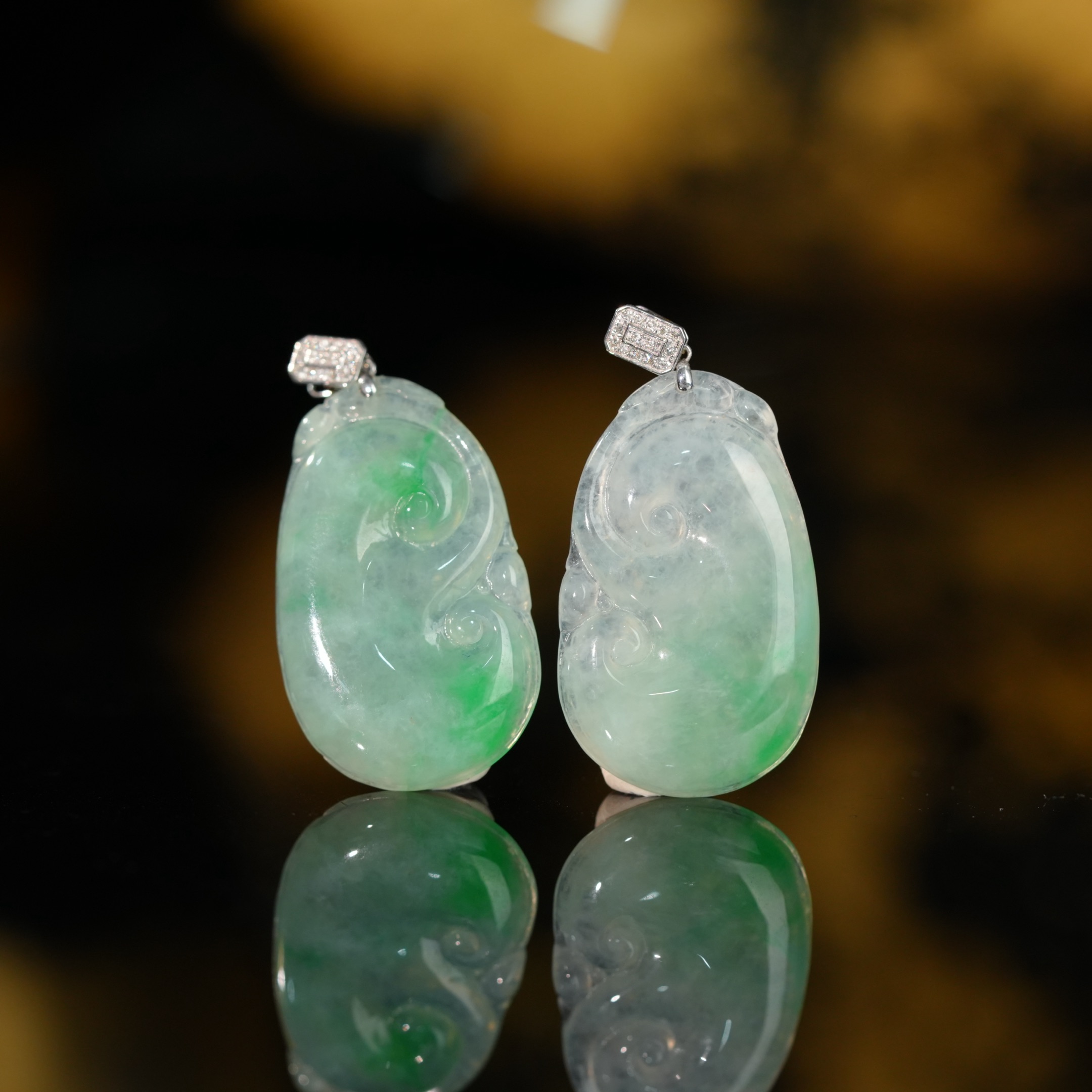 【初见珠宝】18K金翡翠如意吊坠26-3C375X374【多样性发一件】26x16mm