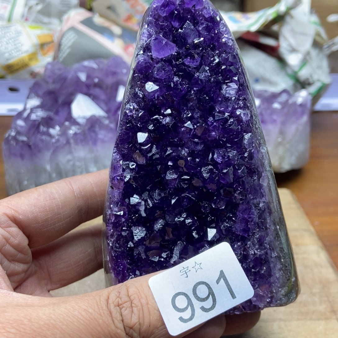 紫晶天然水晶摆件未镶嵌