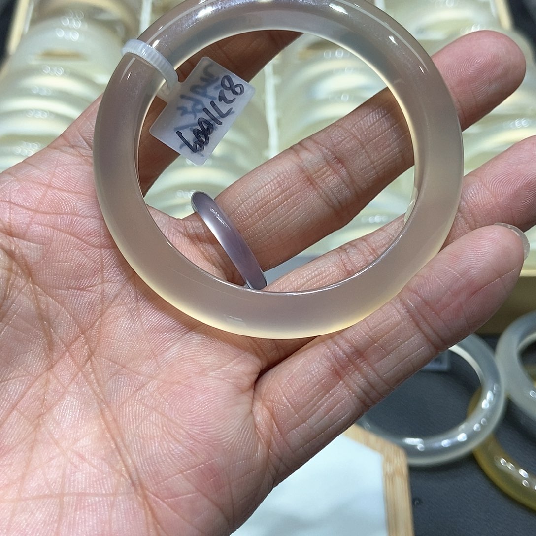 玛瑙/玉髓手镯未镶嵌只****士007