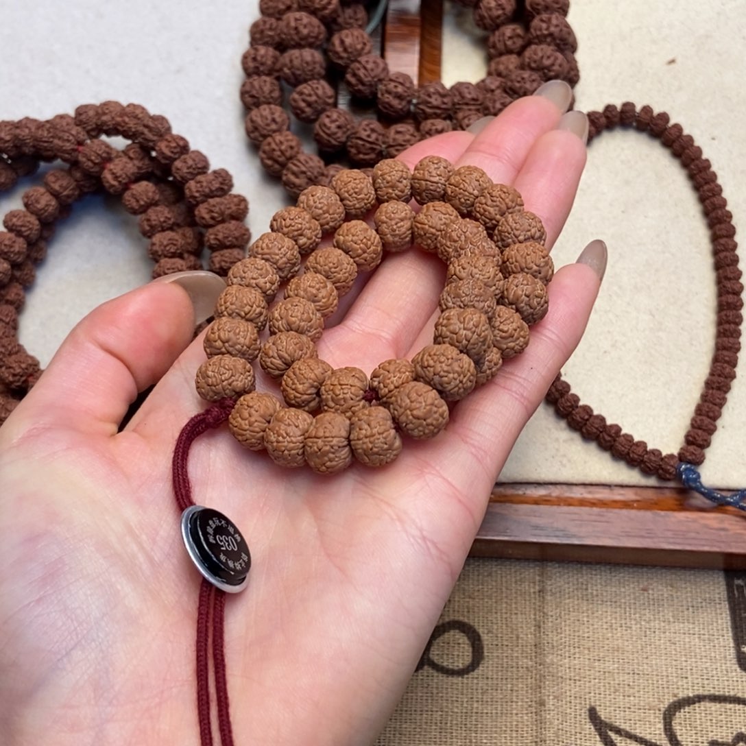 肋***骨金刚菩提吊坠龙鳞