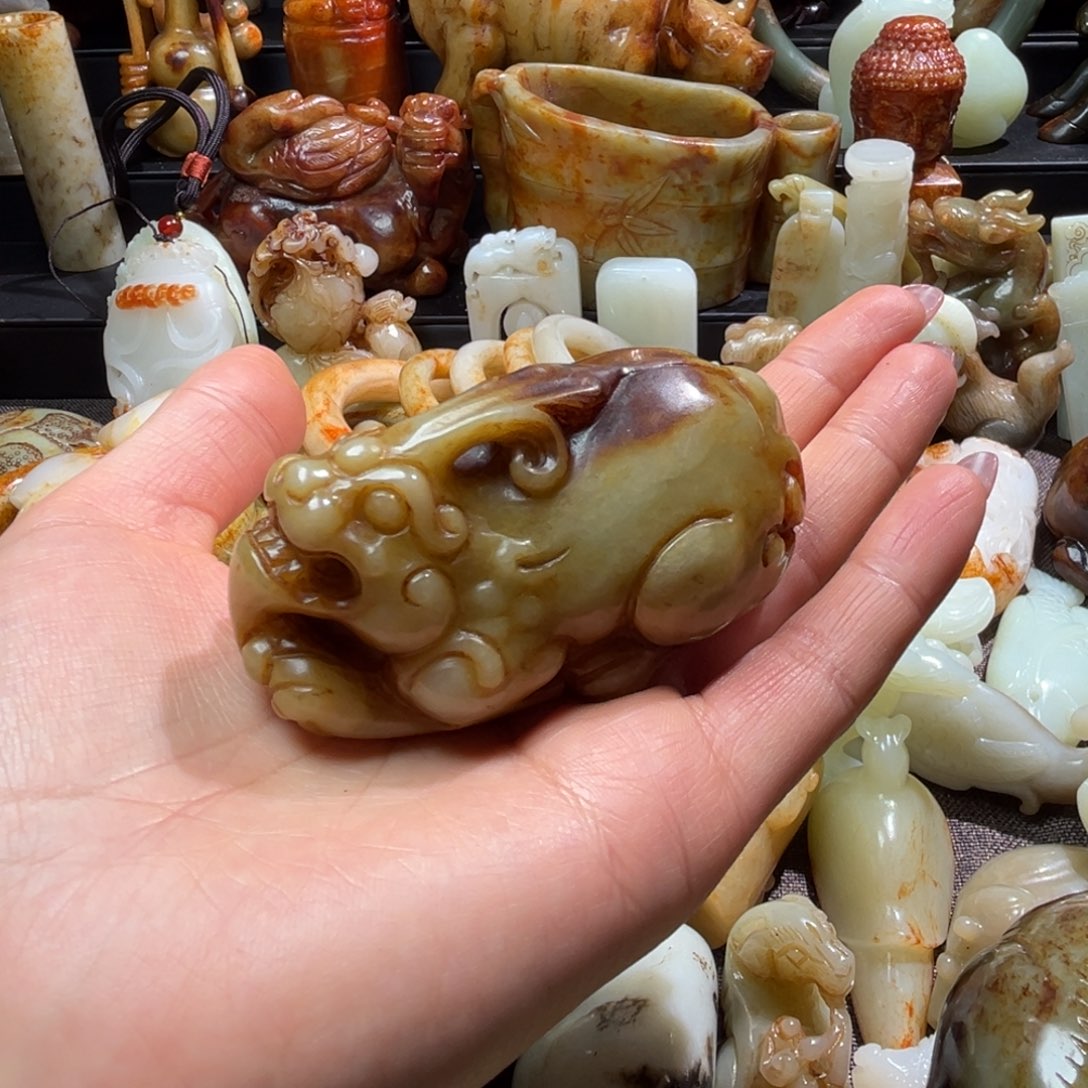 阿***明和田玉未镶嵌挂件