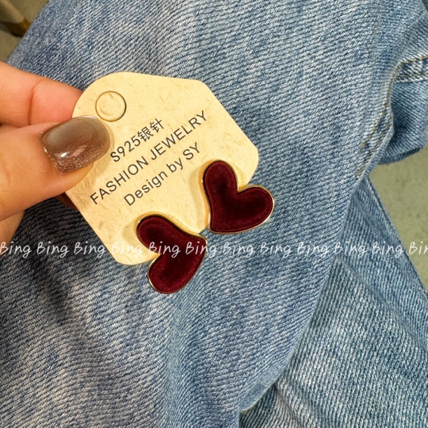 铜合金耳饰 红丝绒~桃心显白秋冬气质显瘦高端韩系ins耳钉 A56