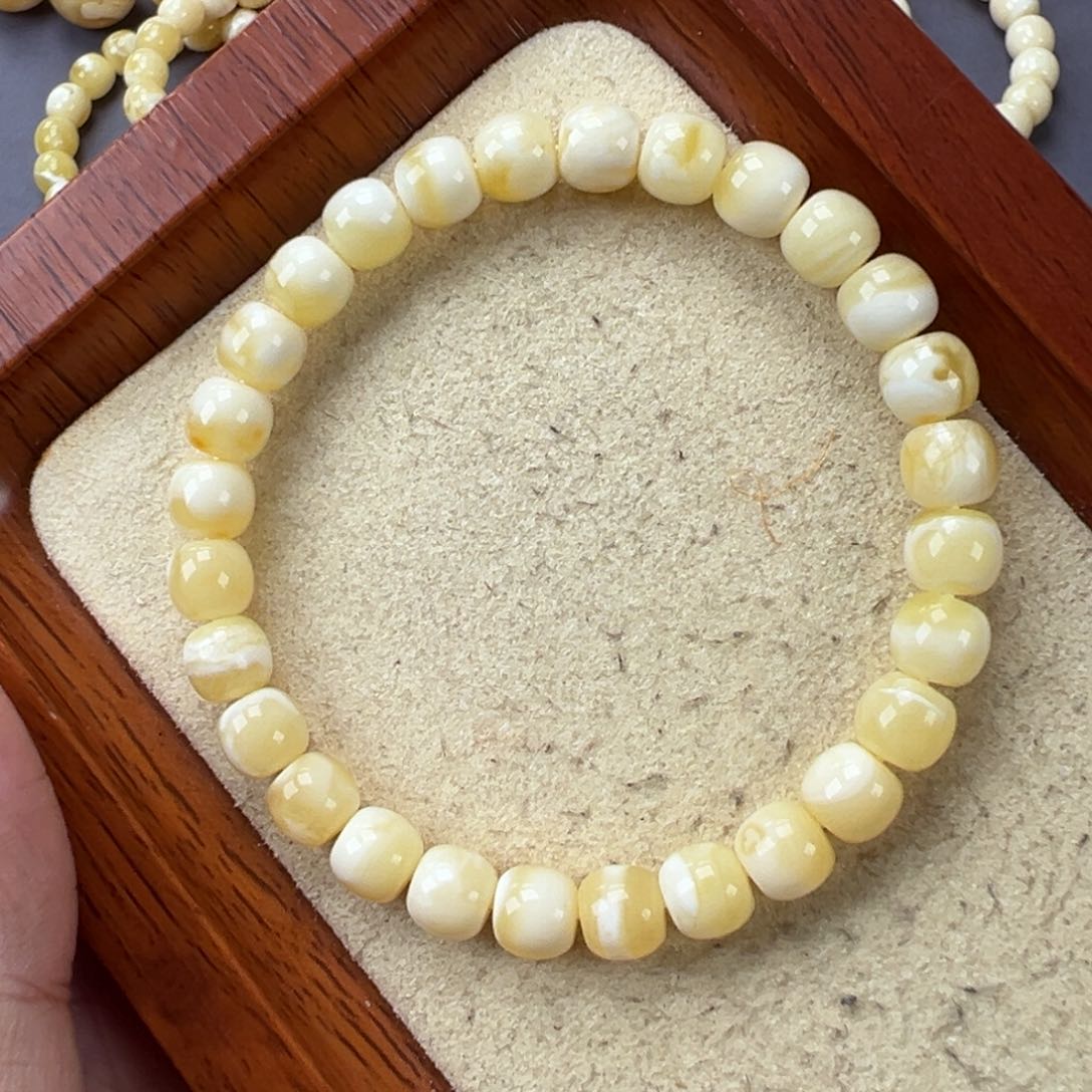 琥珀手链未镶嵌7.1 蜜蜡