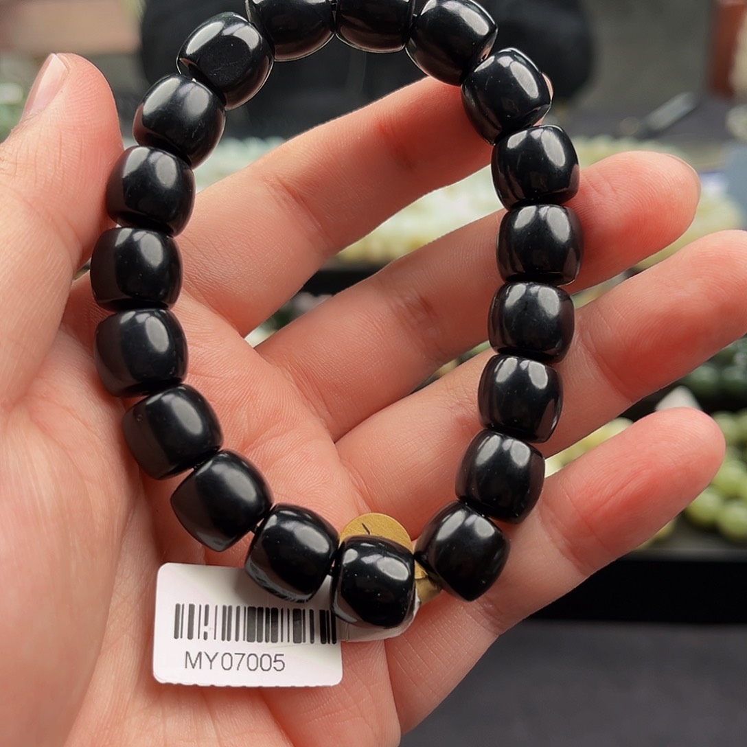 和田玉手串未镶嵌牛**坤