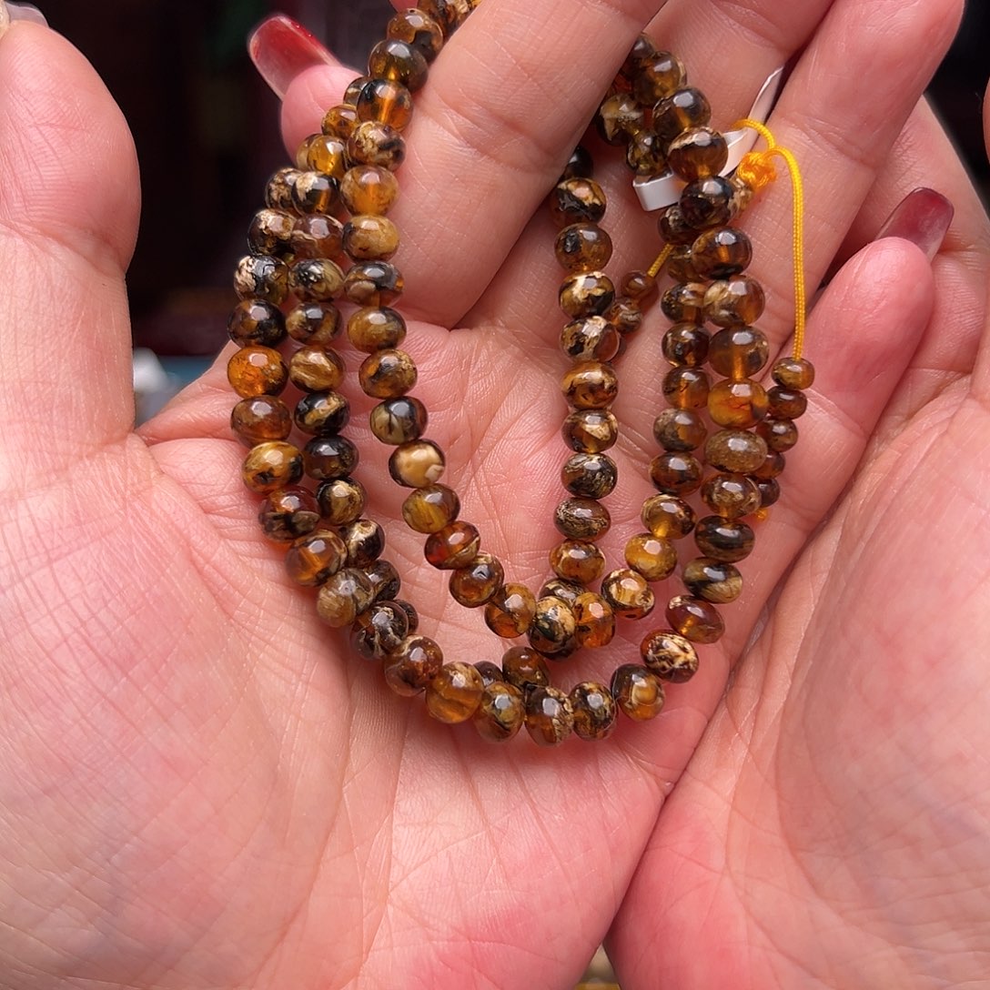 琥珀裸石未镶嵌抚顺琥珀20593六