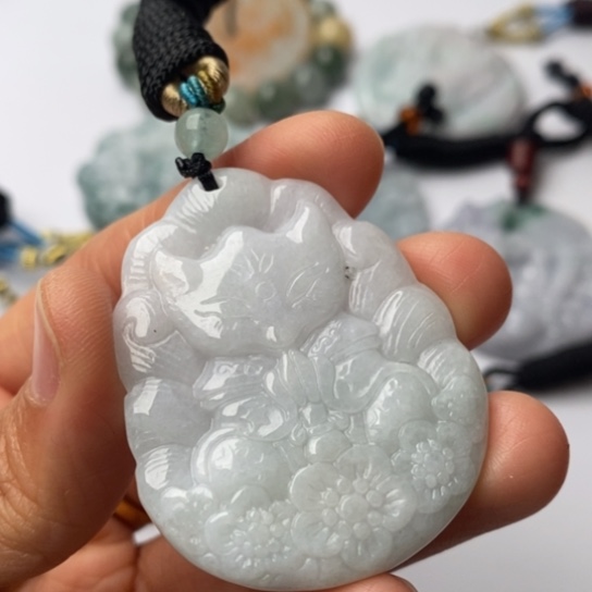 翡翠未镶嵌挂件翡翠