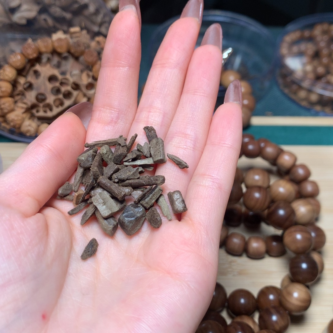 檀香木其他F****金迈索尔老山檀阴沉粉