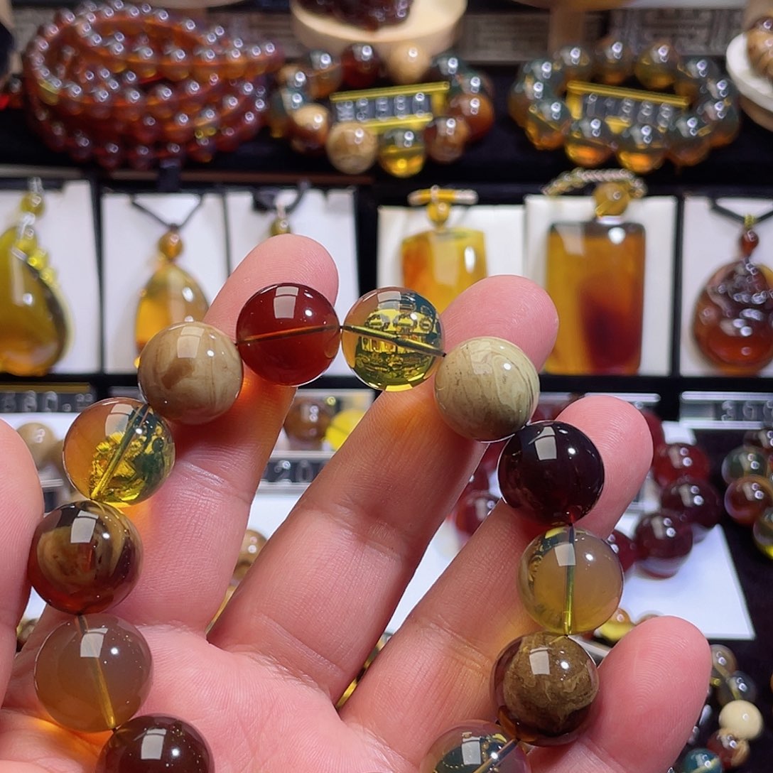 琥珀手链未镶嵌何*民缅甸