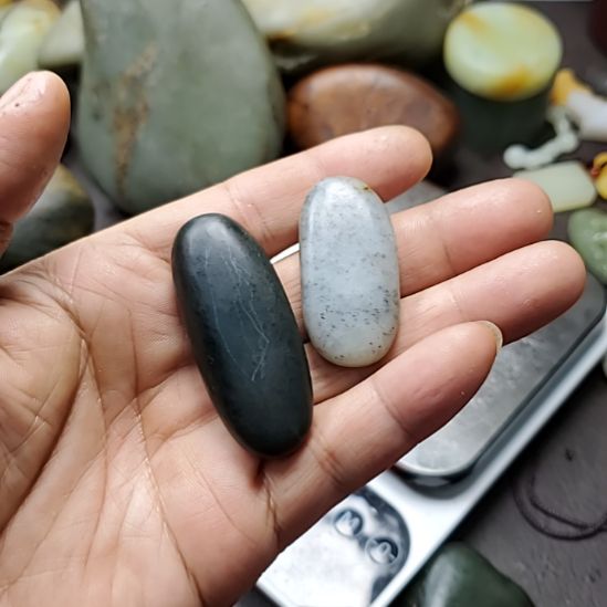 和田玉（糖玉）未镶嵌挂件