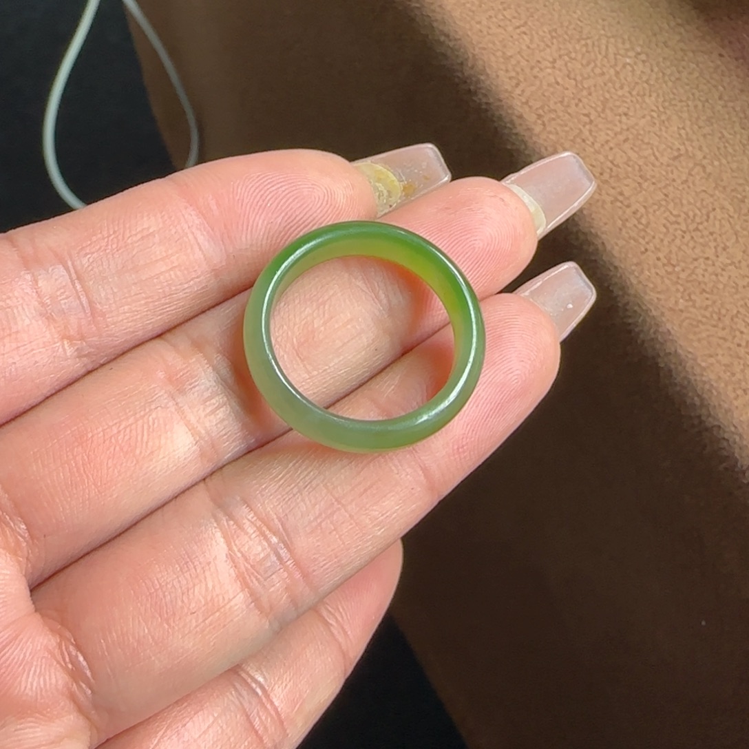 h***i和田玉未镶嵌颈饰