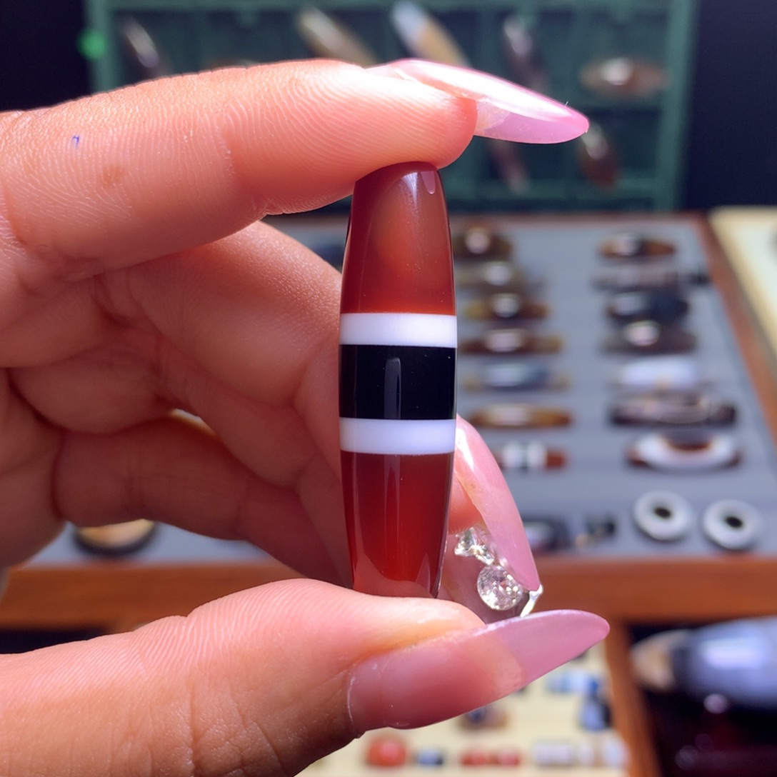 顺***哥玛瑙/玉髓颈饰未镶嵌