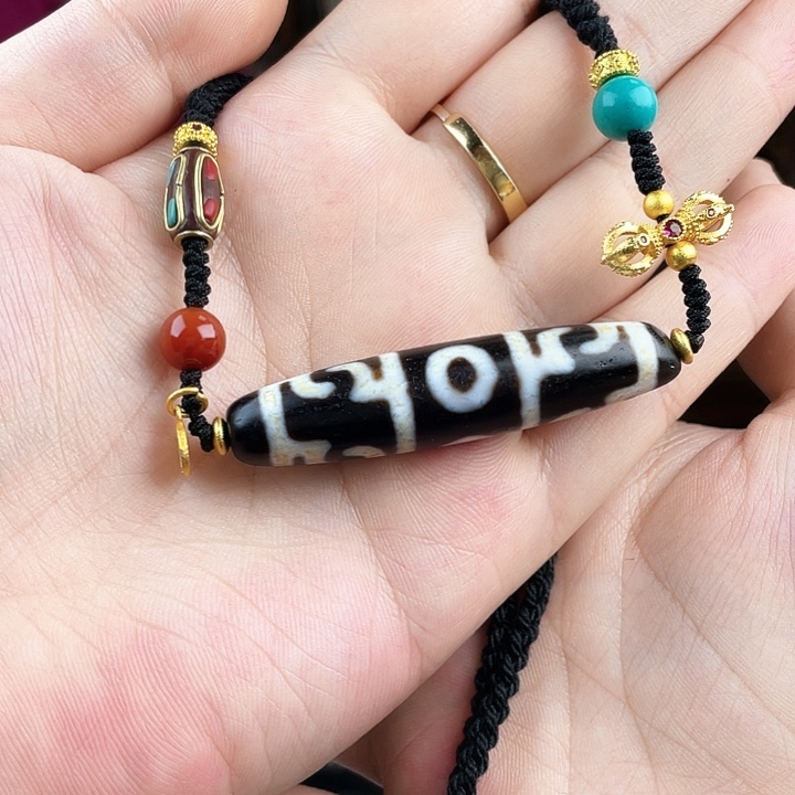 玛瑙/玉髓颈饰合金