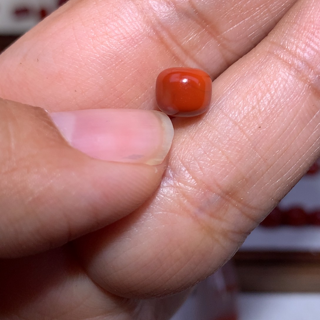 南红玛瑙老型7.2×6未镶嵌满肉火焰
