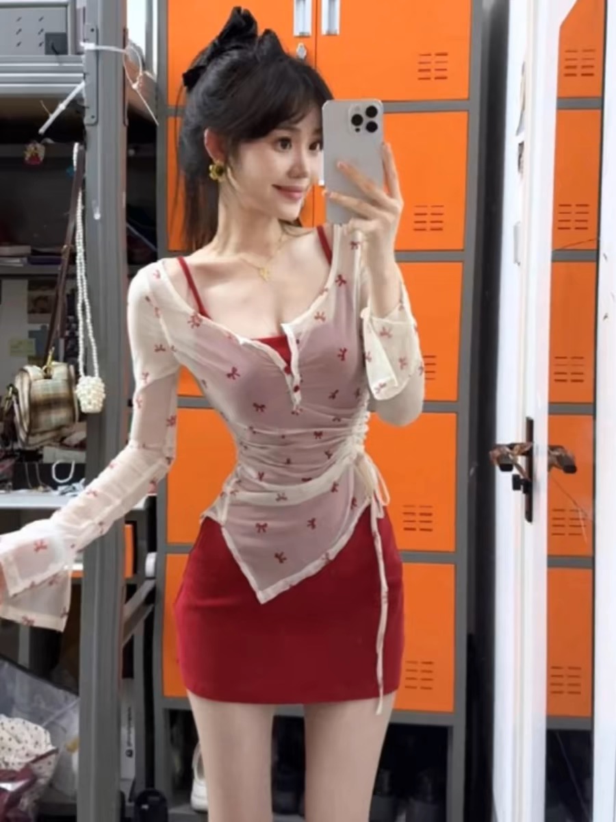 【孤品】纯欲气质辣妹时尚套装