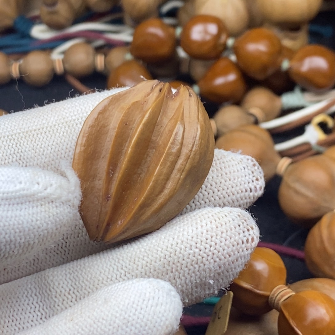 天***城橄榄核手串/手链2738怪核1颗