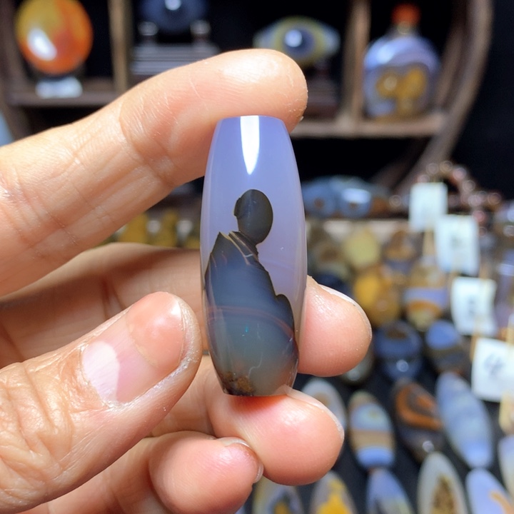 未镶嵌颈饰玛瑙/玉髓欢*