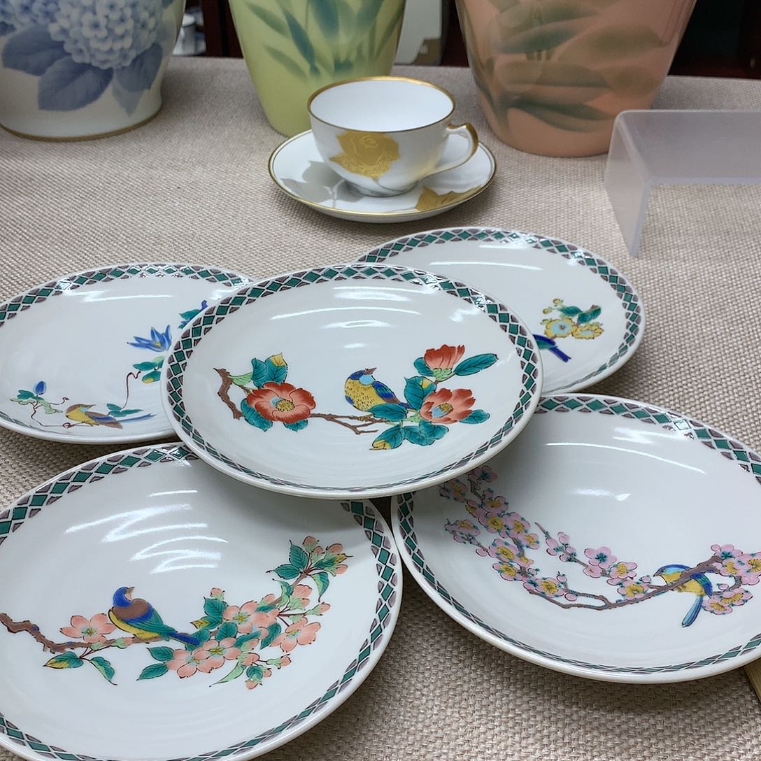 摆件青子瓷器质量很好