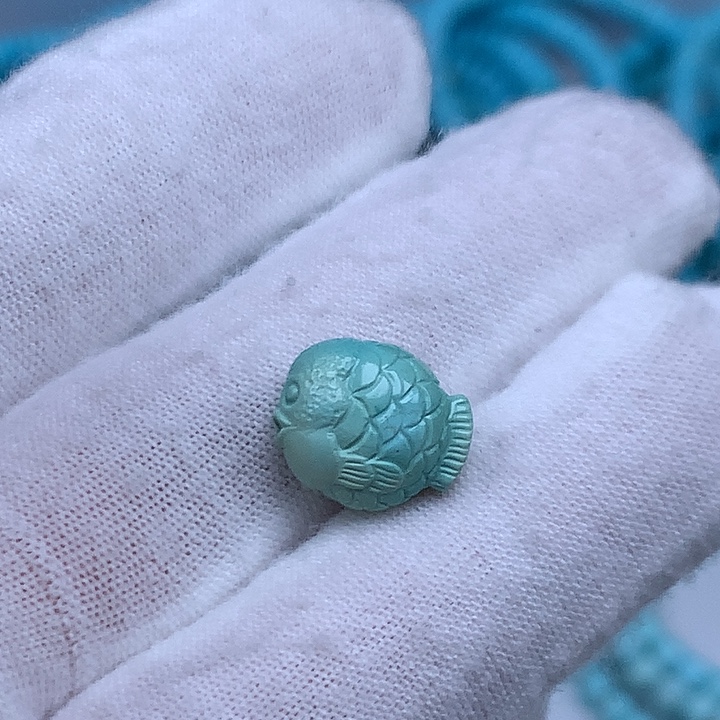 绿松石未镶嵌珠宝奇石