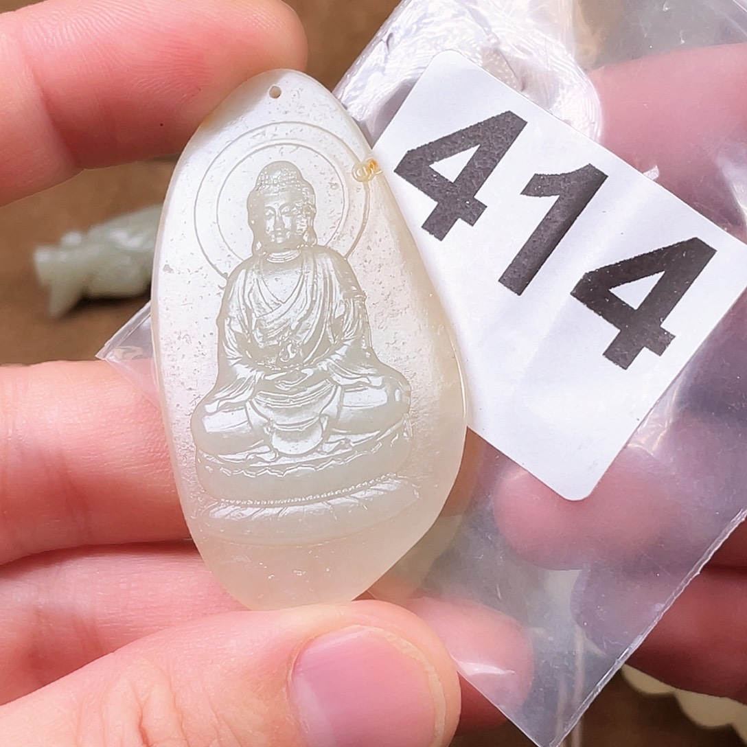 和田玉未镶嵌颈饰