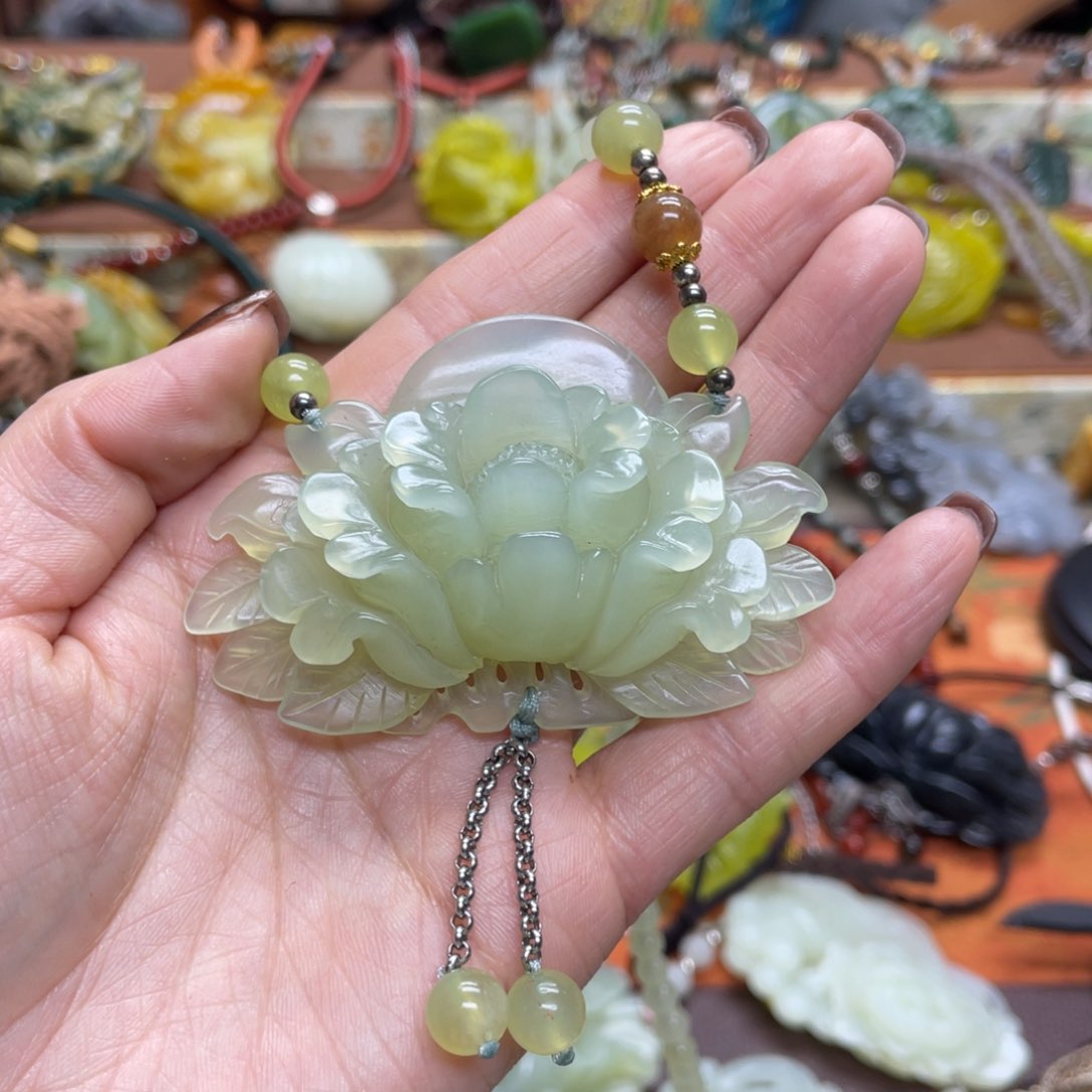 未镶嵌岫玉项链玉*蓉888