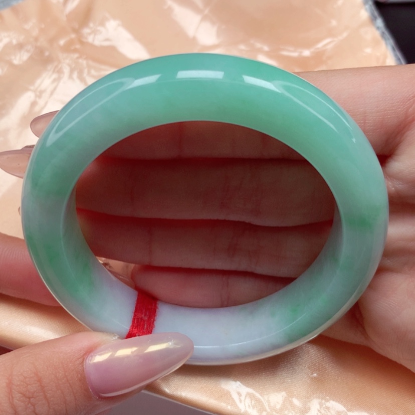 【闪购商品】翡翠手镯未镶嵌5253圈