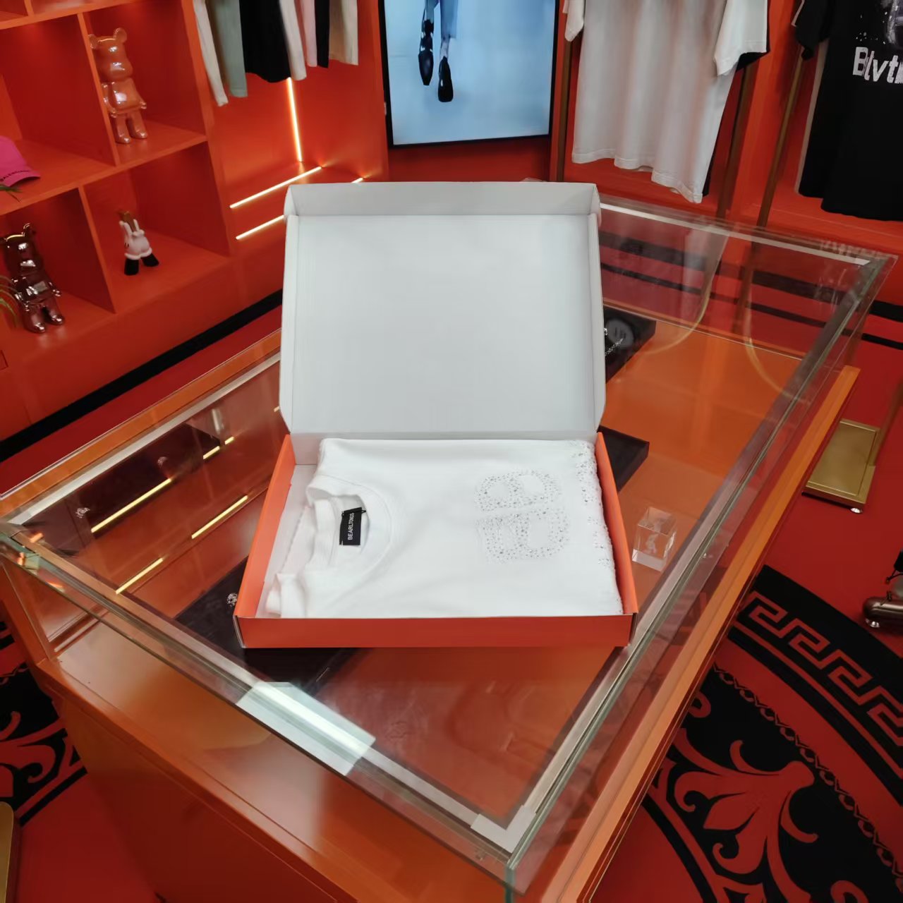 【字母磨破T】轻奢磨破圆领钻TX38