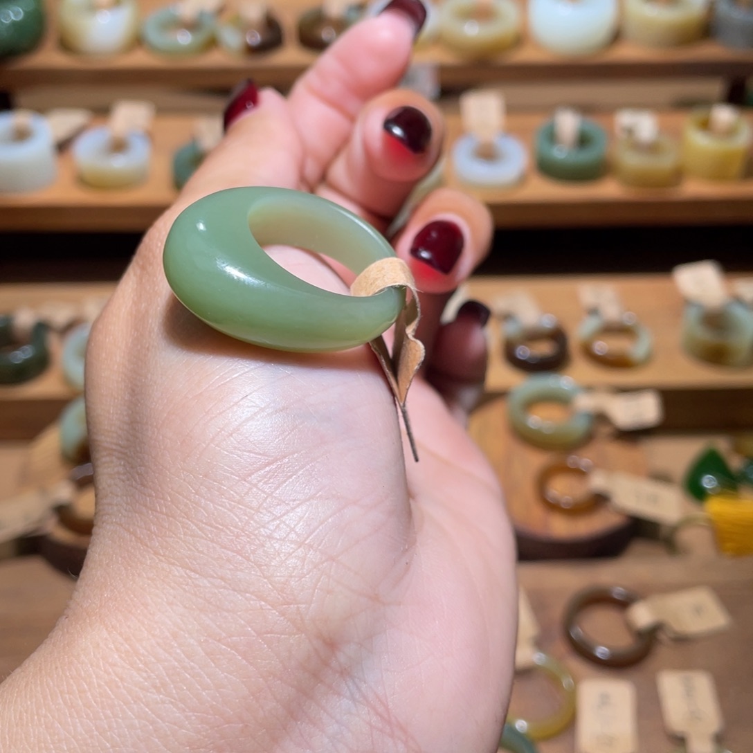 和田玉戒指未镶嵌19.2