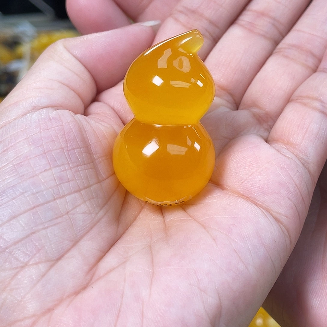 琥珀未镶嵌裸石h21
