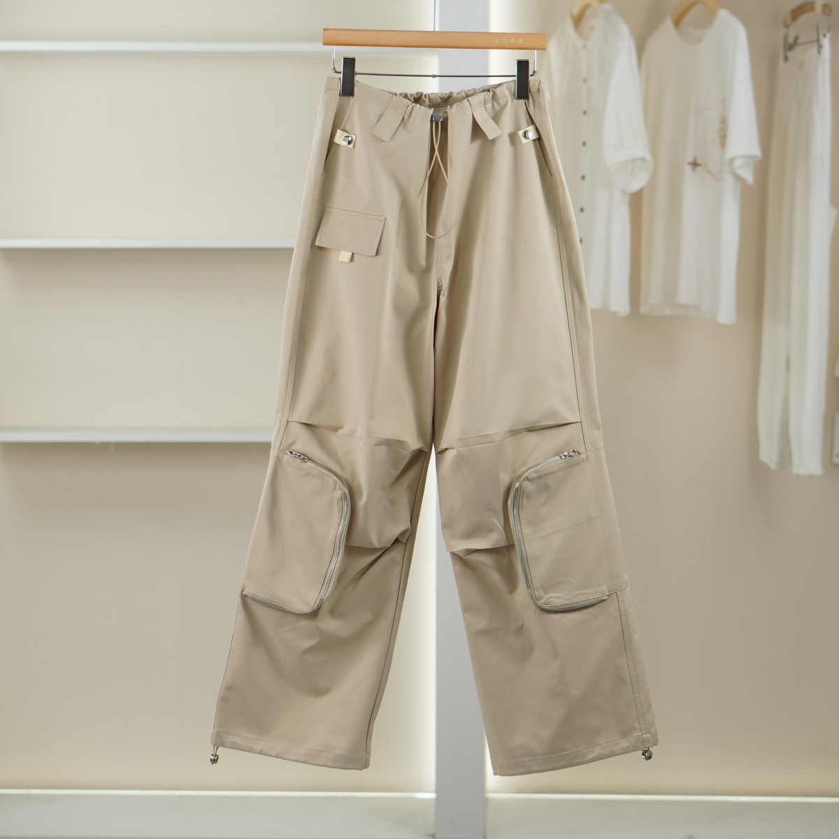 麦迪尚品【文M】51216124 潮流口袋装饰工装裤春夏女装品牌折扣