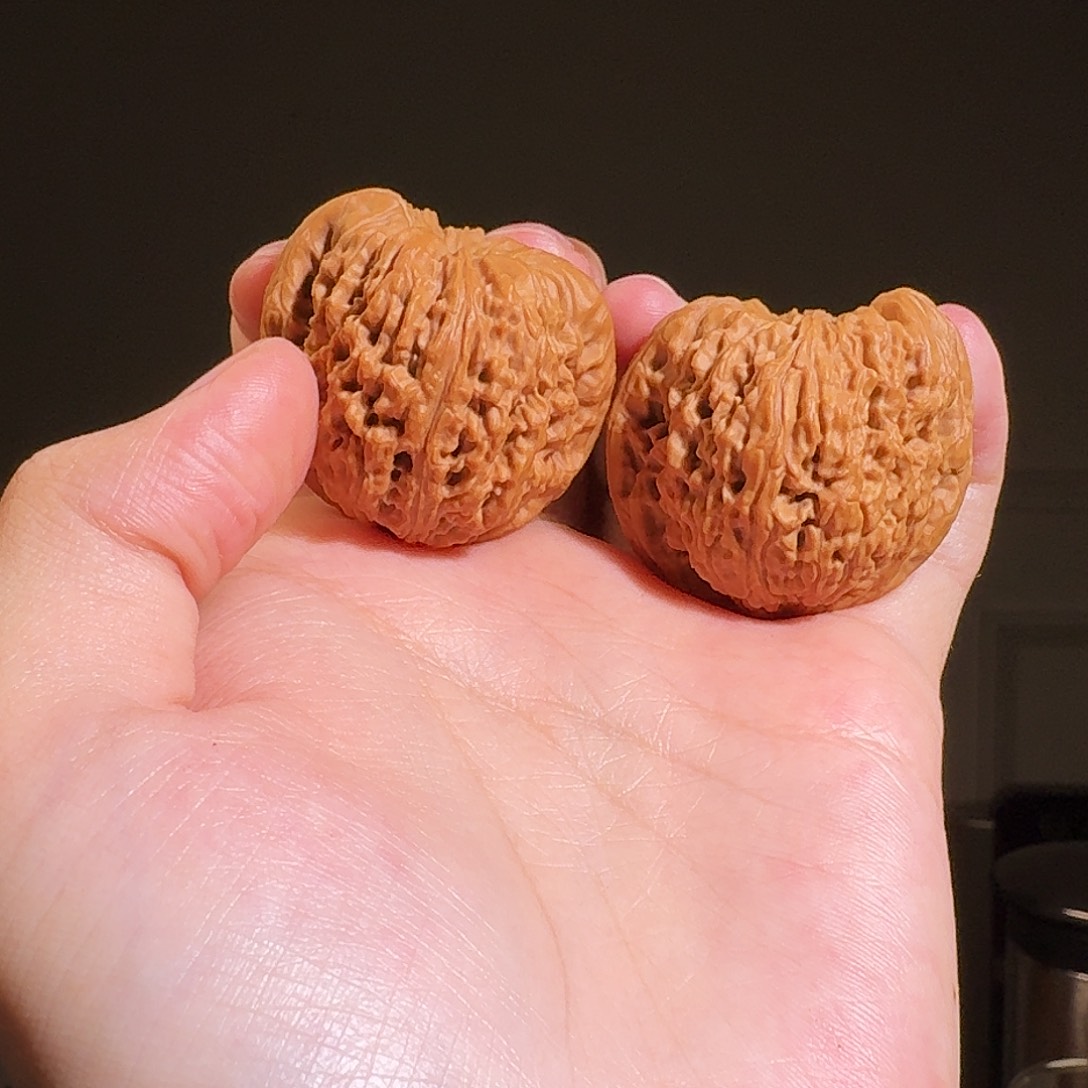 文玩核桃吊坠40尺南疆天残脚