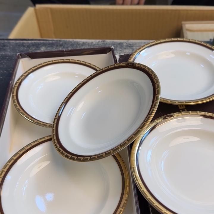 瓷片哈哈哈哈哈哈哈哈