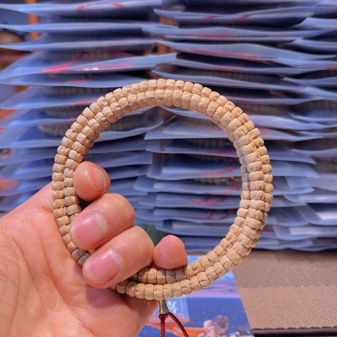 柏香籽/百香籽吊坠小*?