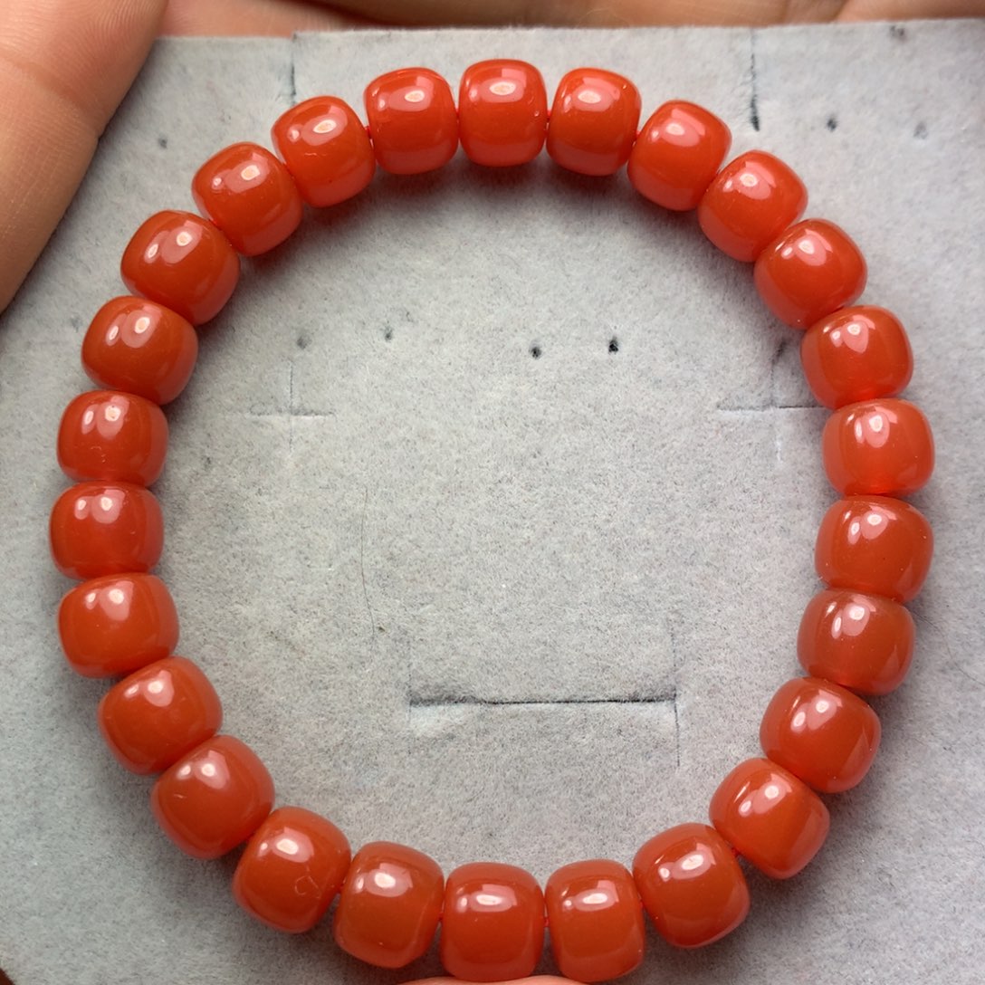 南红玛瑙手串未镶嵌