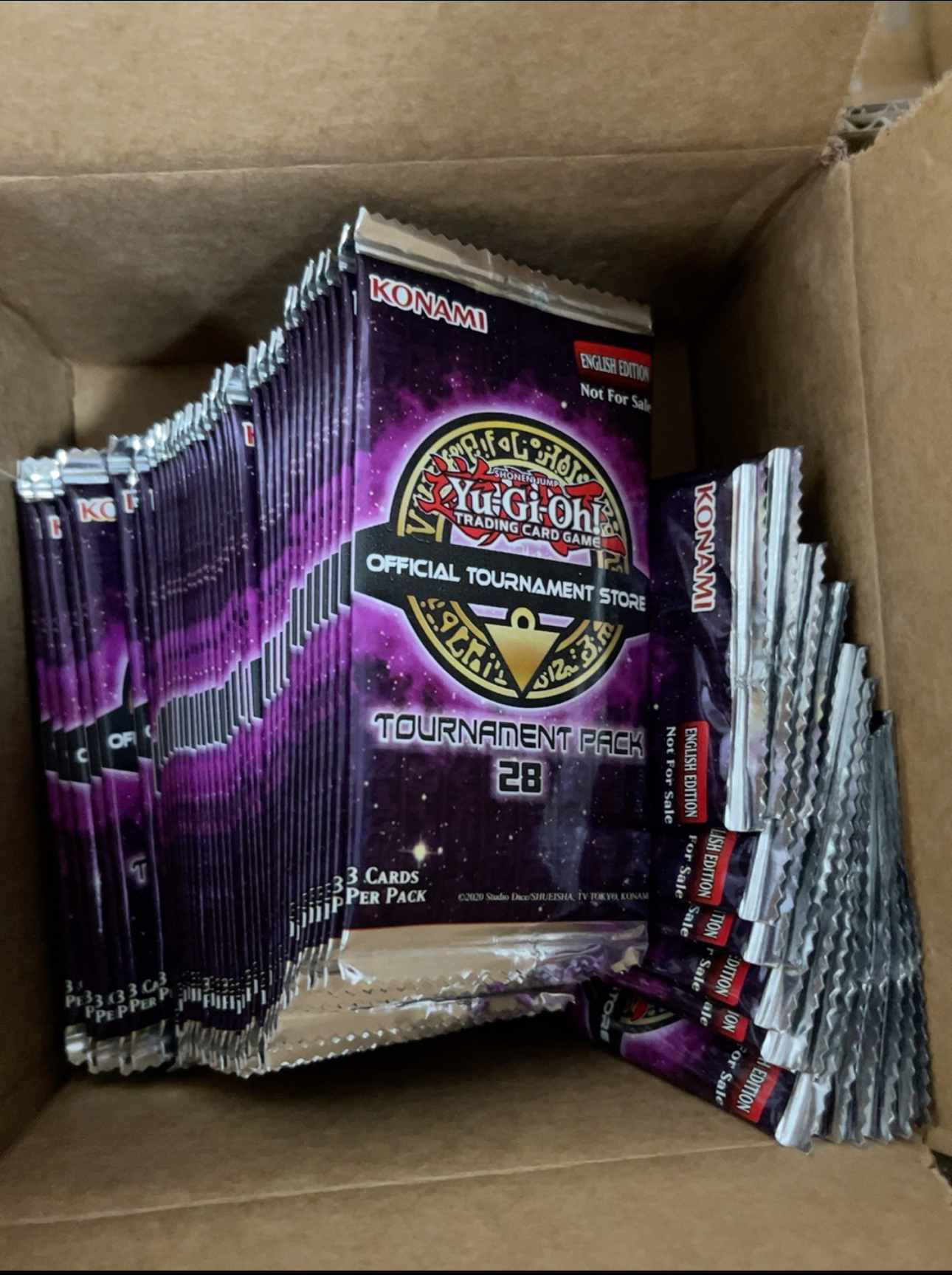 ko'na'mi游戏王英文OTS28 青眼白龙赛场包