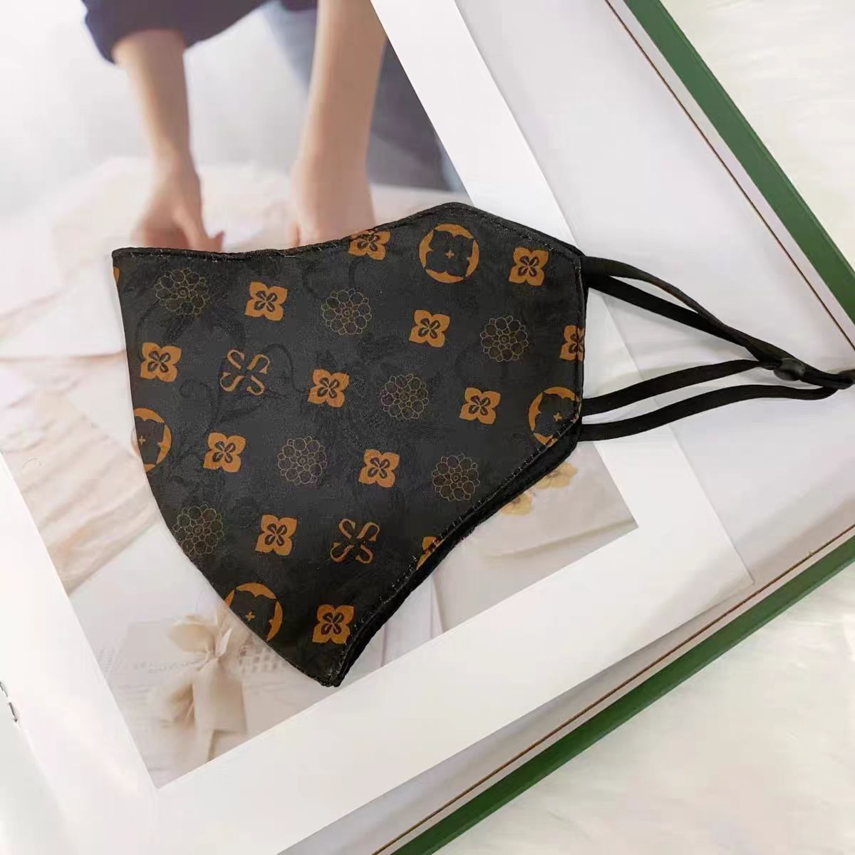 【经典丽人 】香云花萝防晒重磅国风丝巾口罩百搭-T22