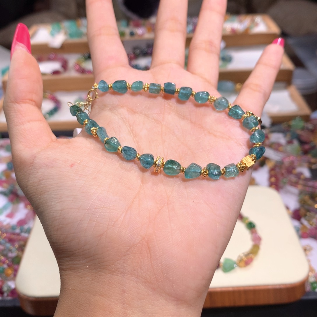 未镶嵌多样性发货其一碧玺