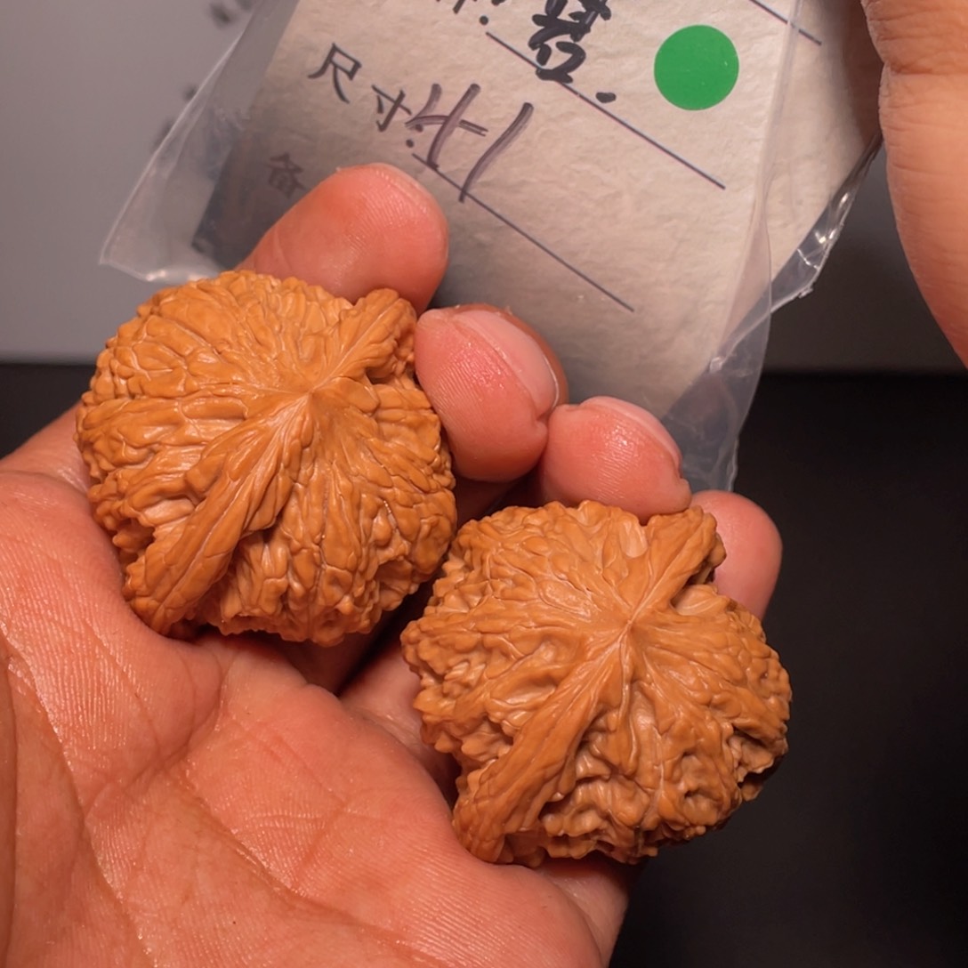 文玩核桃吊坠文玩核桃