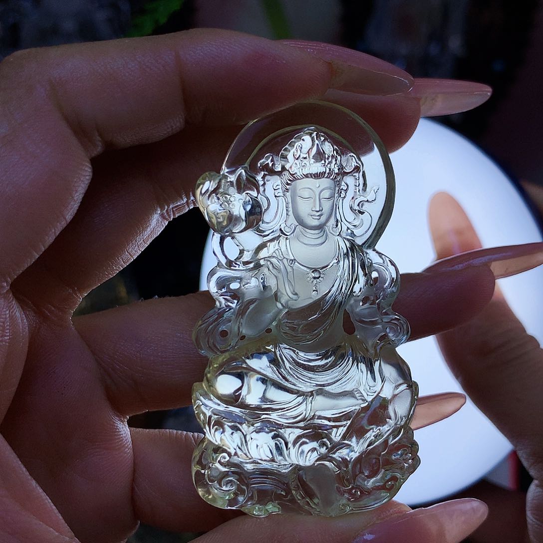 水晶颈饰未镶嵌九***搭，