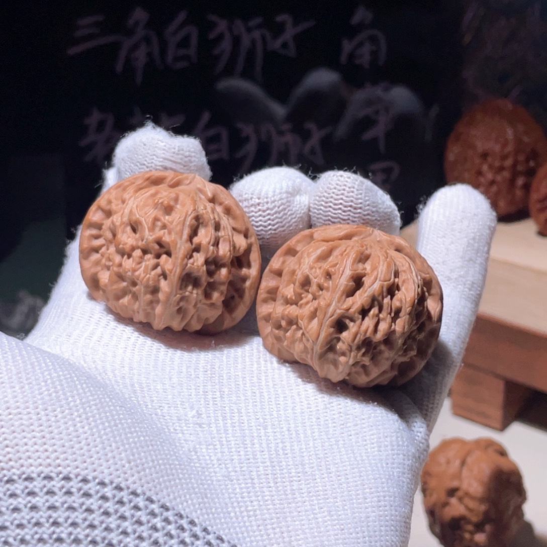 把件文玩核桃白狮子2014，3735