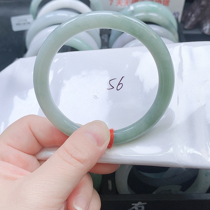 翡翠未镶嵌手镯143