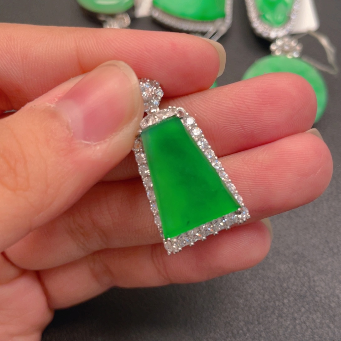 翡翠银S925镶嵌吊坠(不含链)