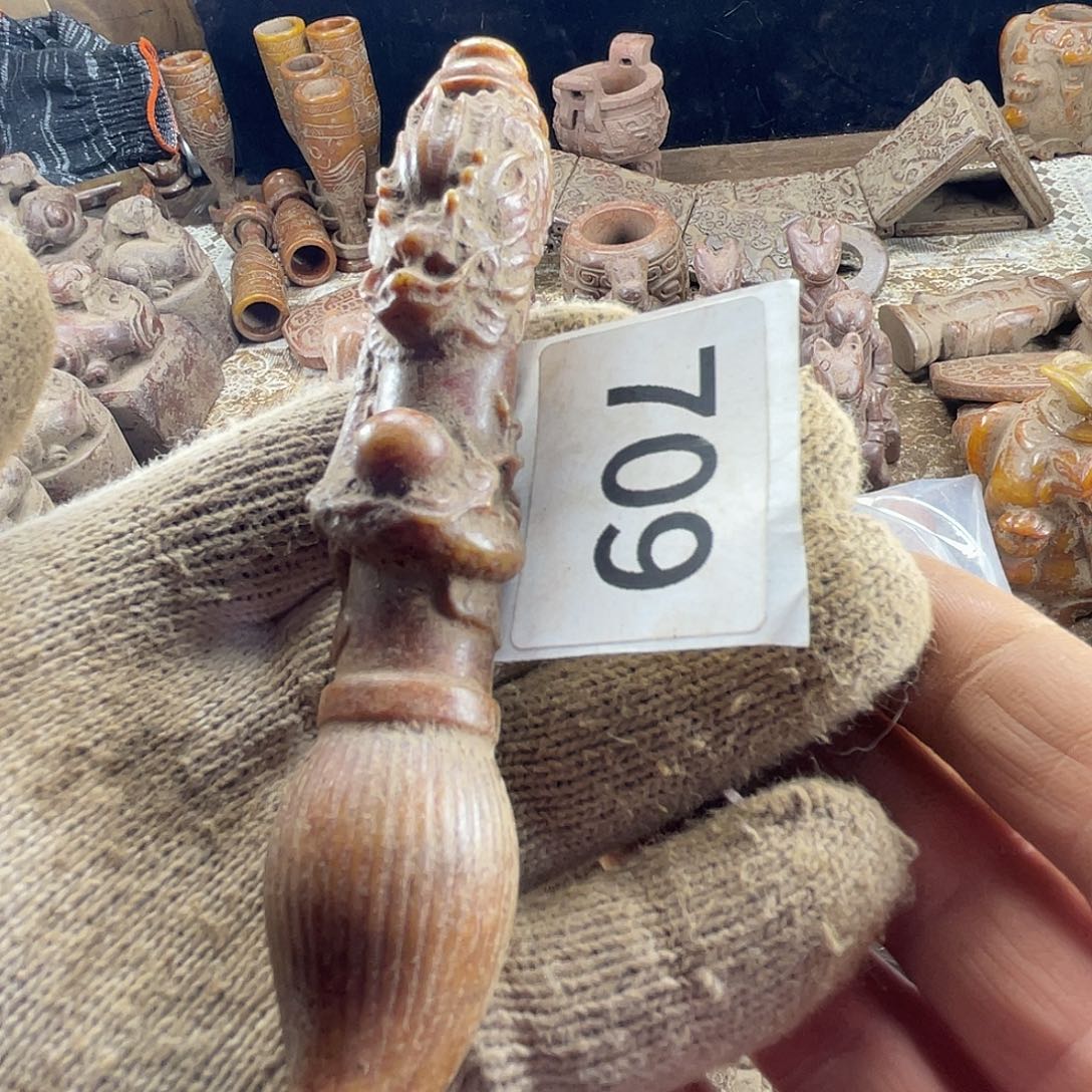 和田玉（糖玉）未镶嵌挂件