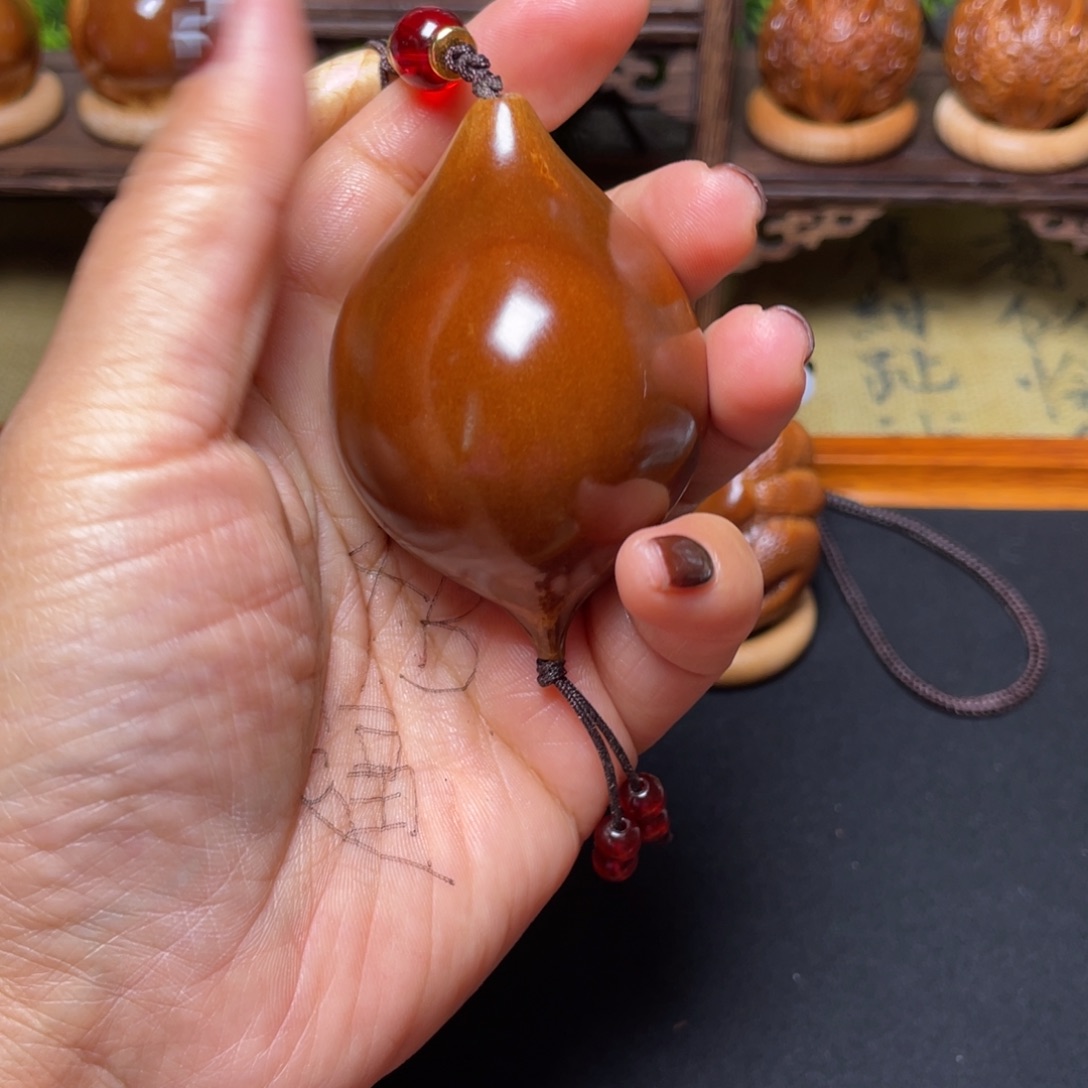 橄榄核吊坠啊啊啊啊啊250